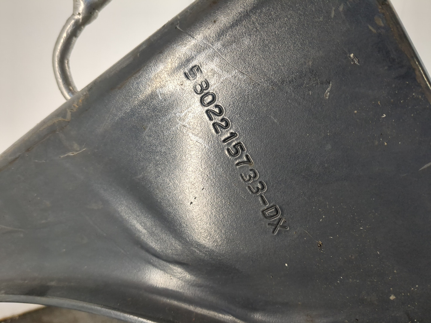 Лента крепления бензобака