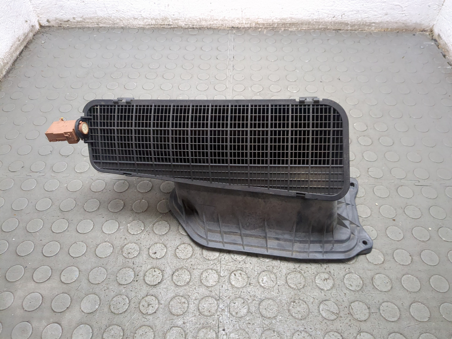 Воздухозаборник (внутри)