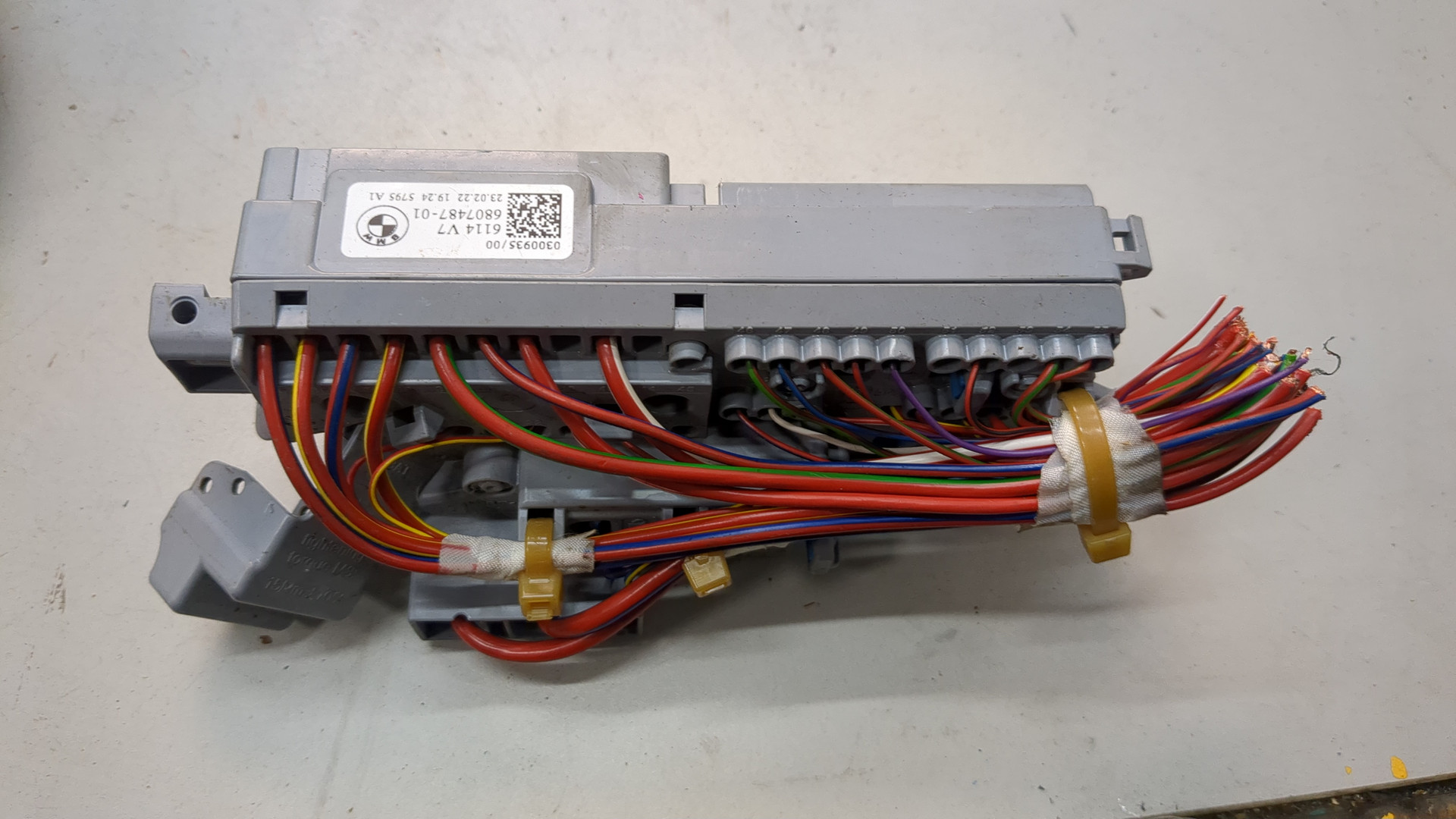 Блок предохранителей