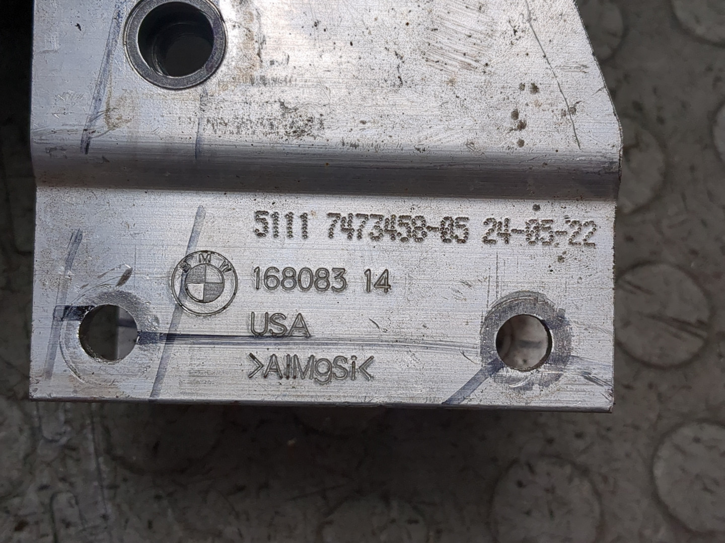 Кронштейн радиатора