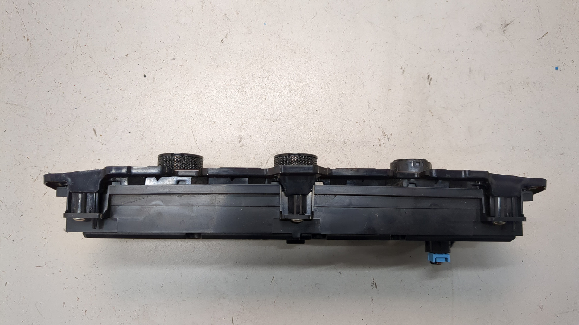 Переключатель отопителя