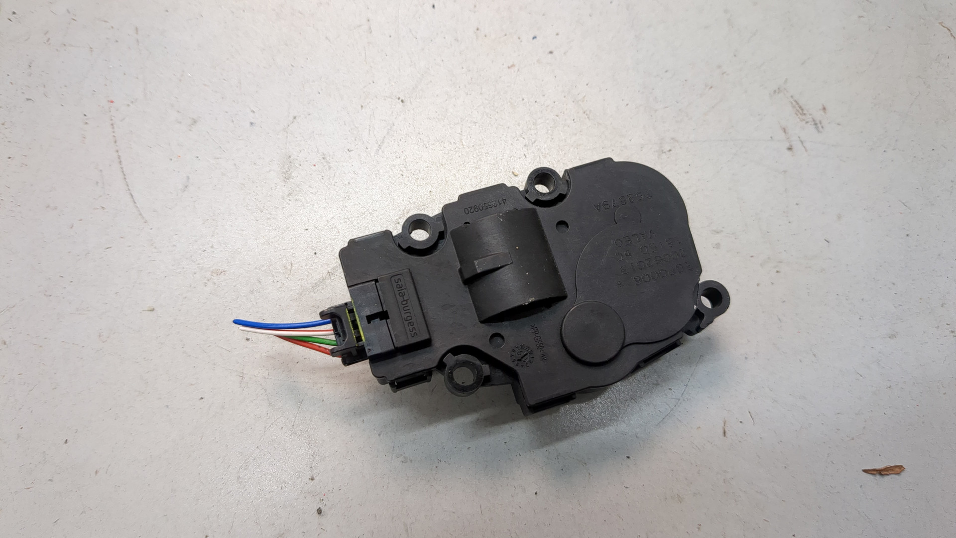 Моторчик заслонки печки