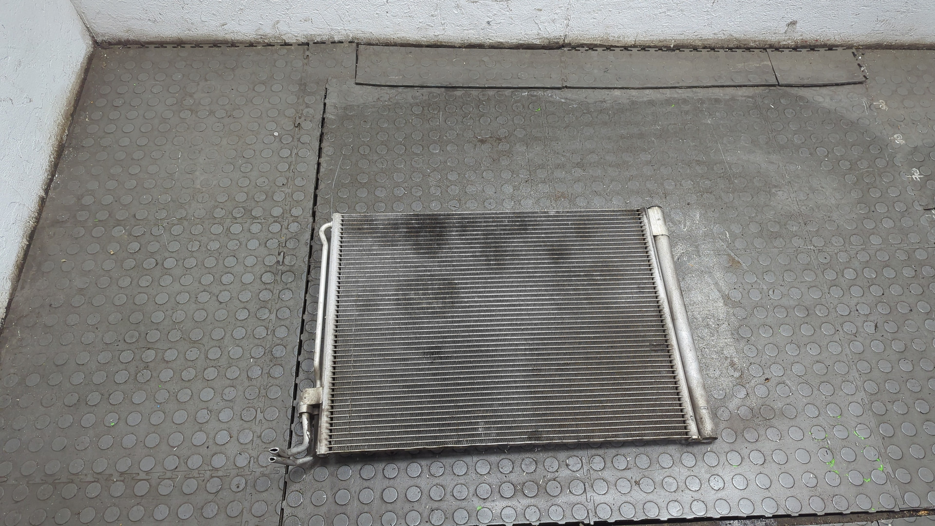 Радиатор кондиционера / конденсер