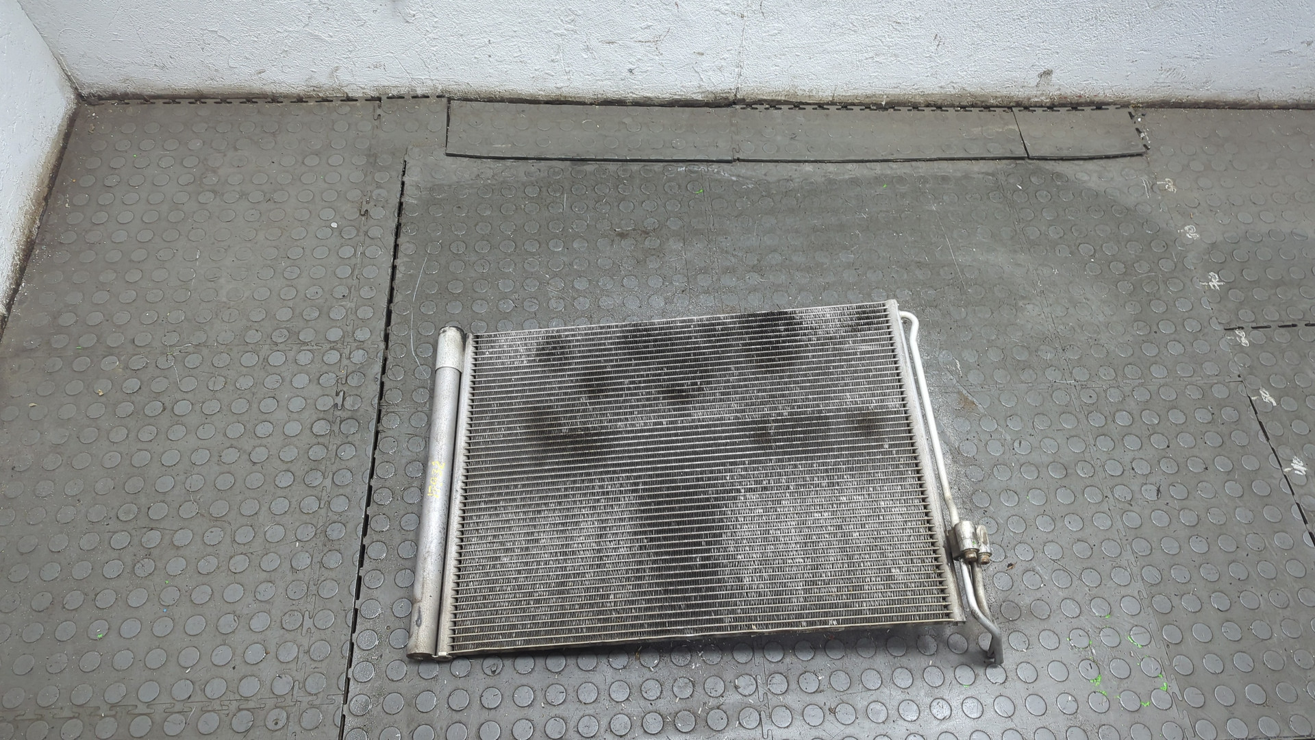 Радиатор кондиционера / конденсер