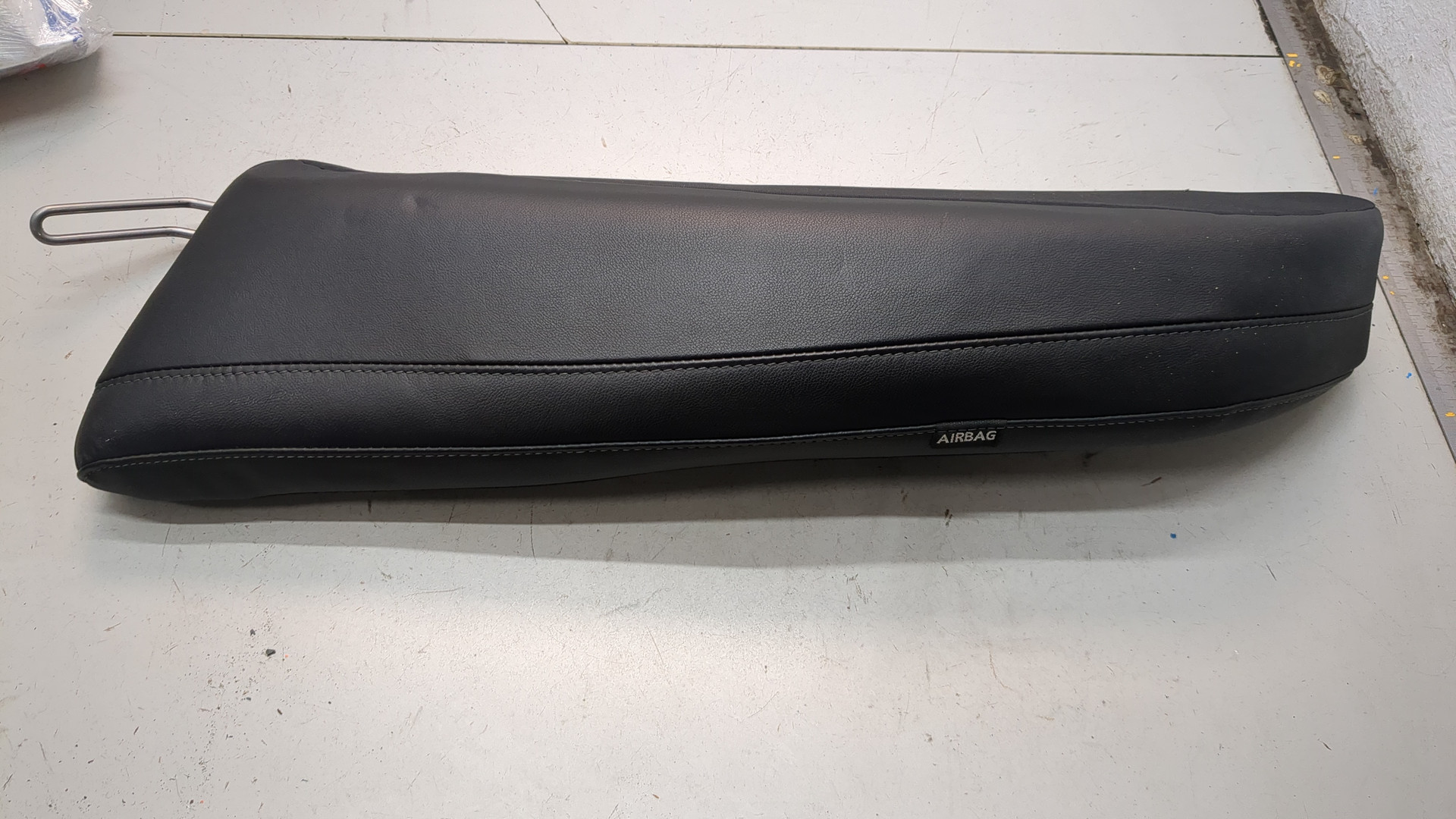 Подушка безопасности боковая (в сиденье)