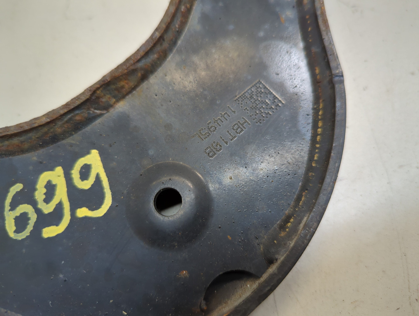 Рычаг задний левый