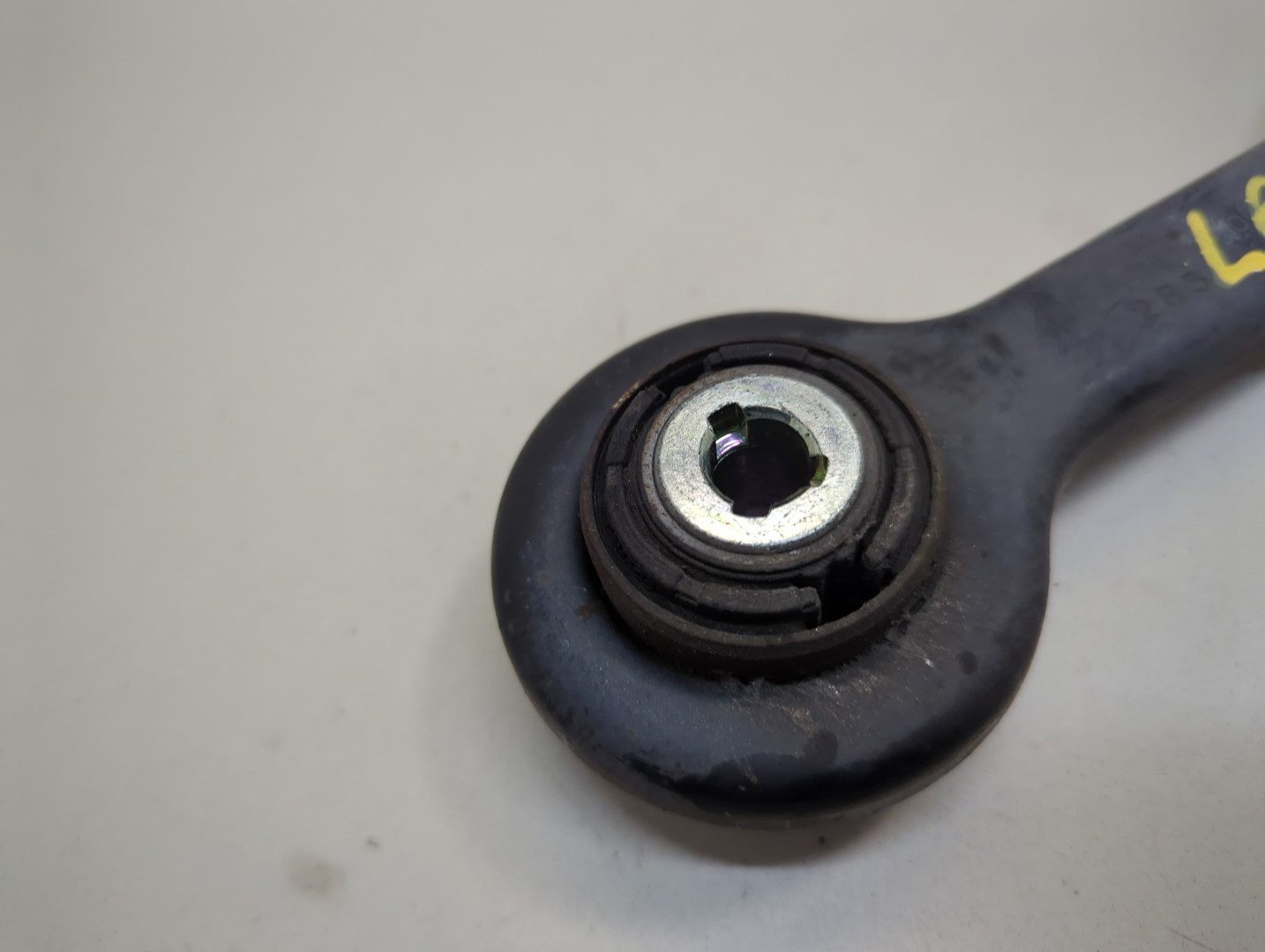 Рычаг задний