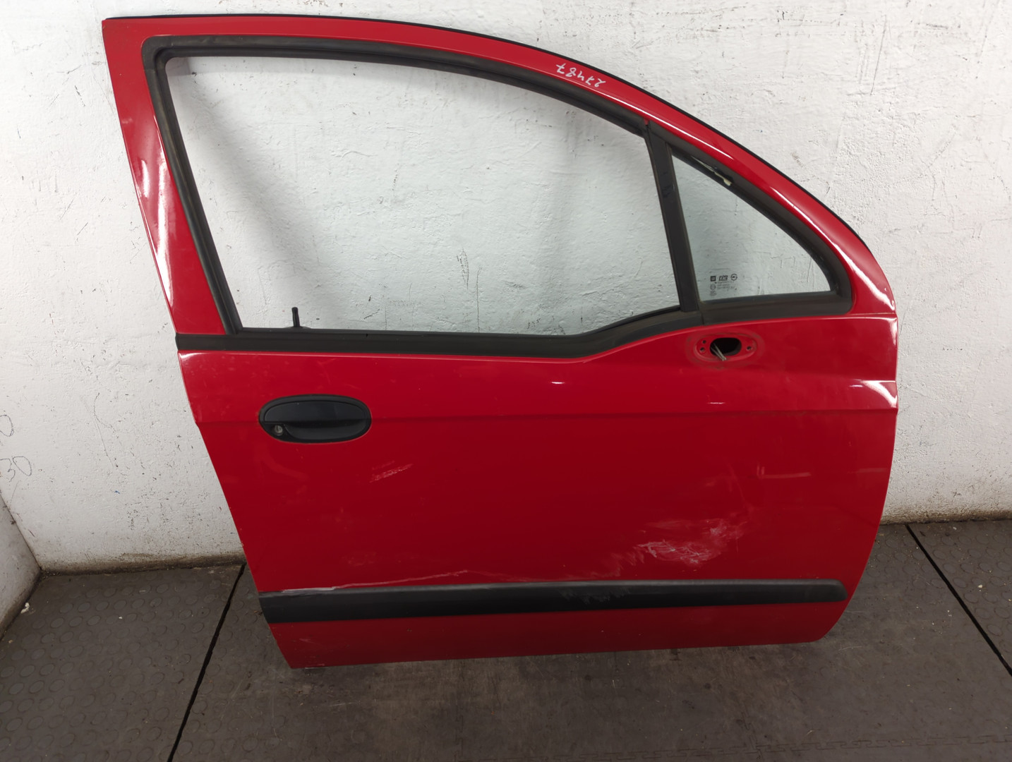 Дверь передняя правая