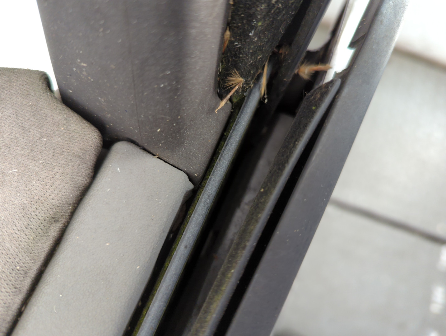 Дверь передняя левая