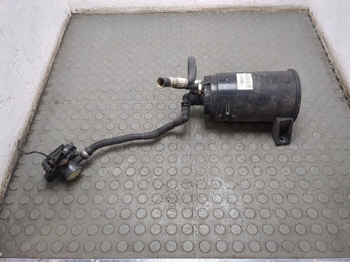 Абсорбер (фильтр угольный)