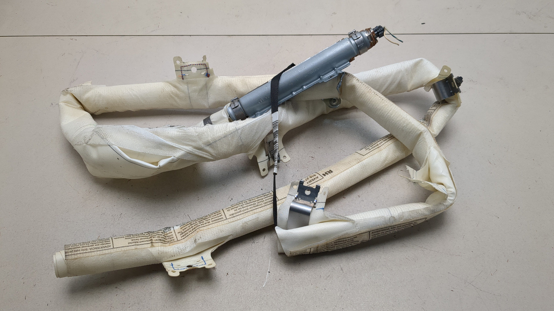 Подушка безопасности боковая (шторка)