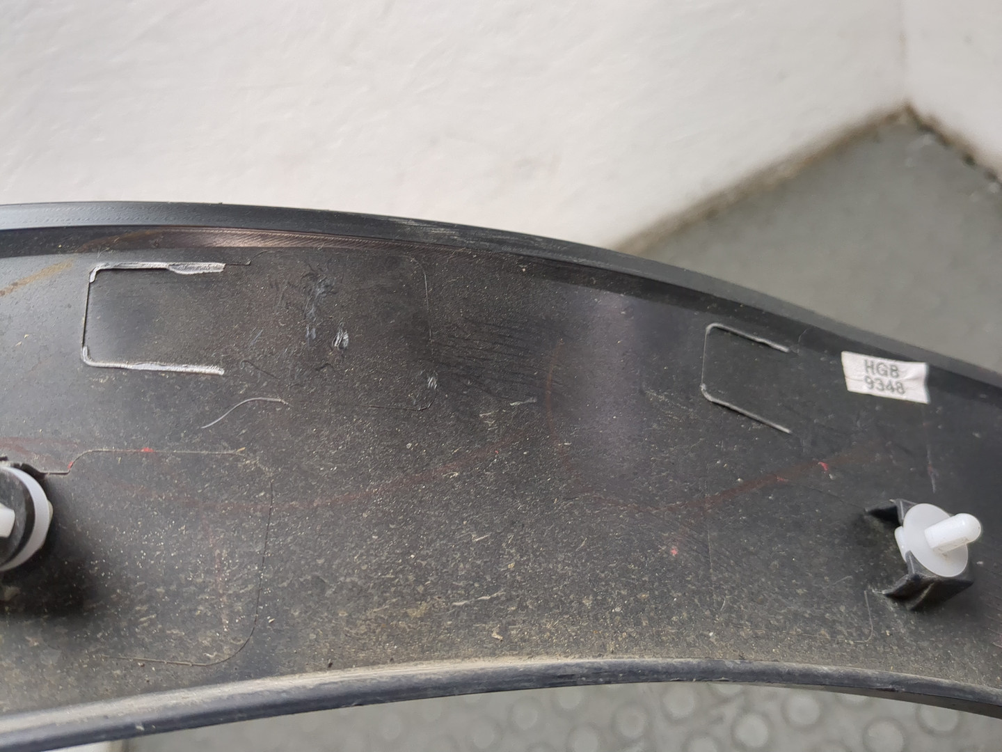 Накладка заднего крыла левого