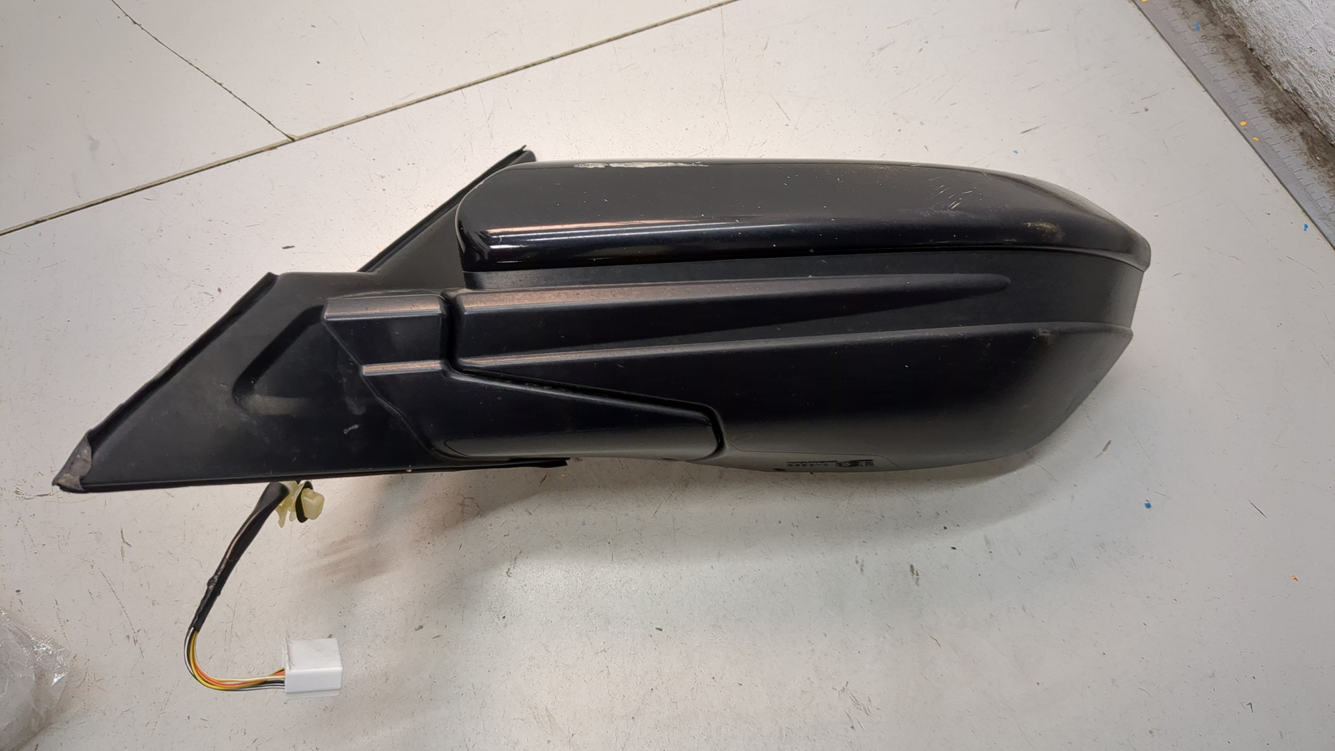 Зеркало левое электрическое