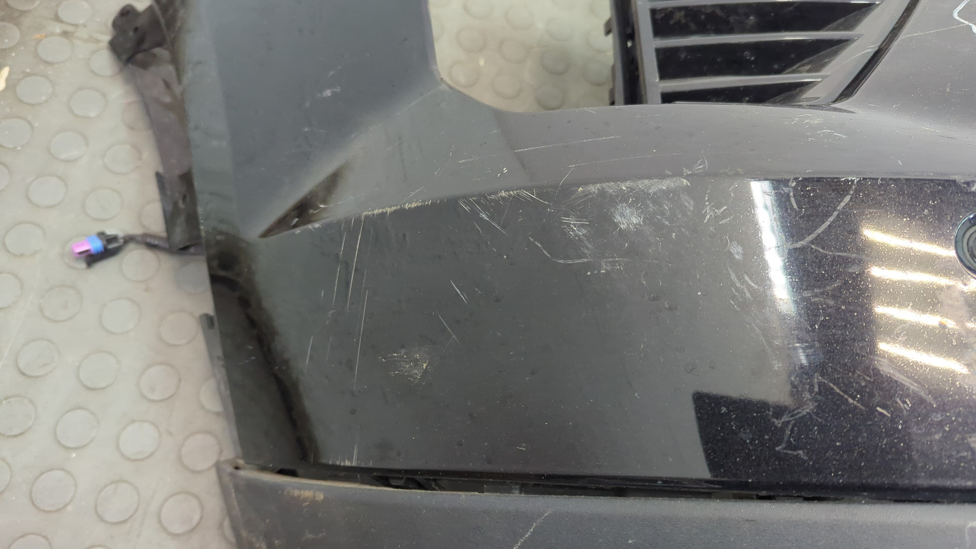 Бампер передний