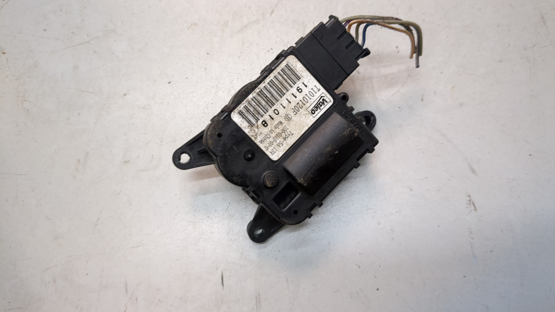 Моторчик заслонки печки