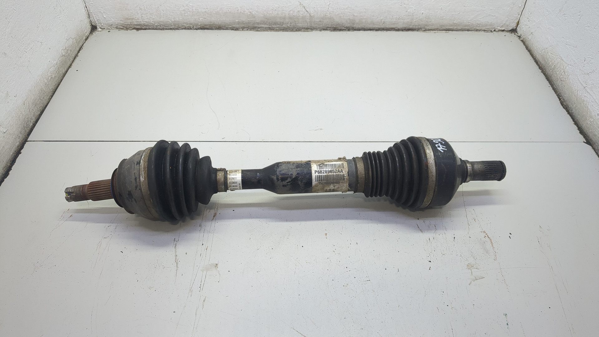 Полуось передняя правая