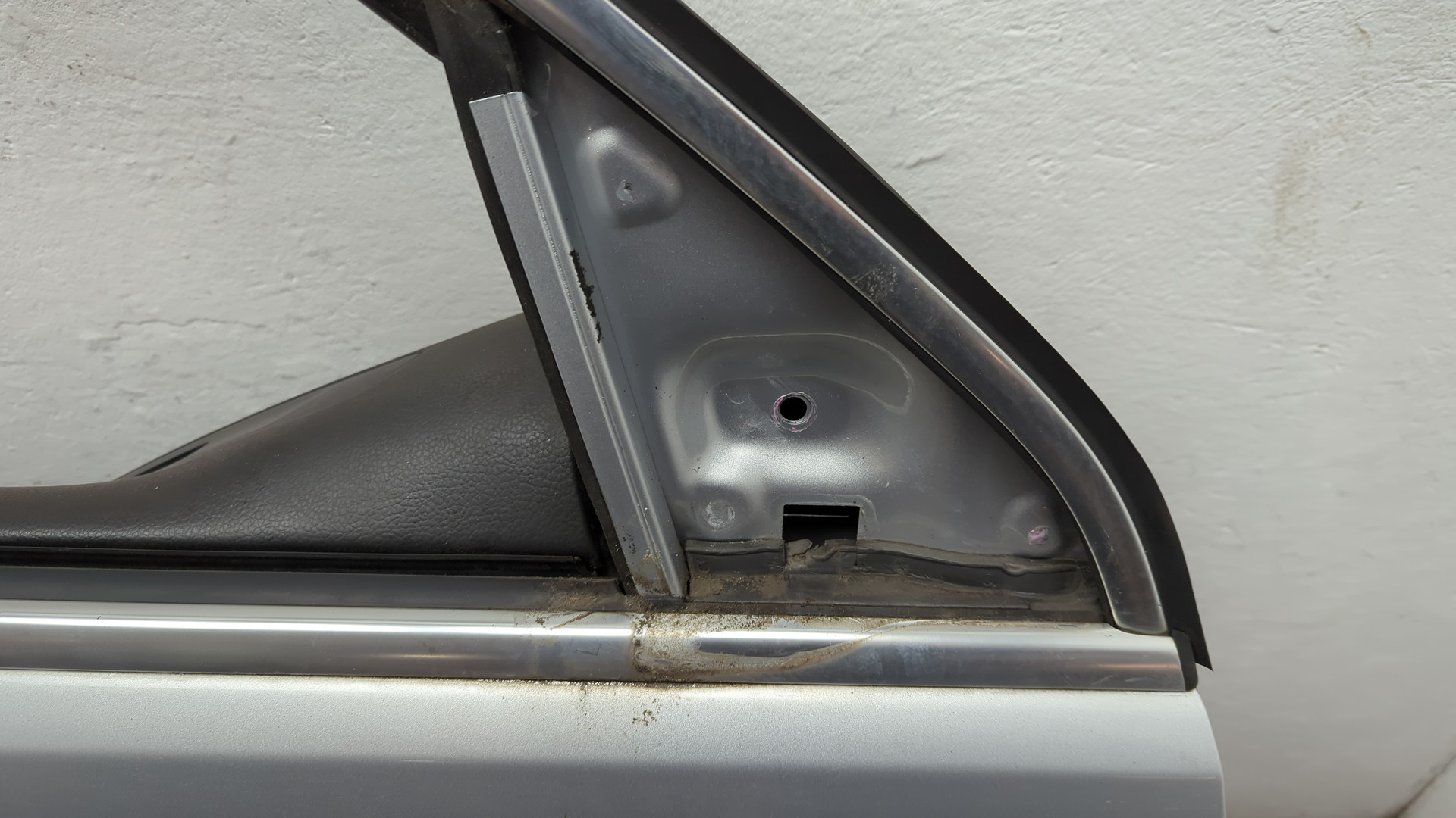 Дверь передняя правая