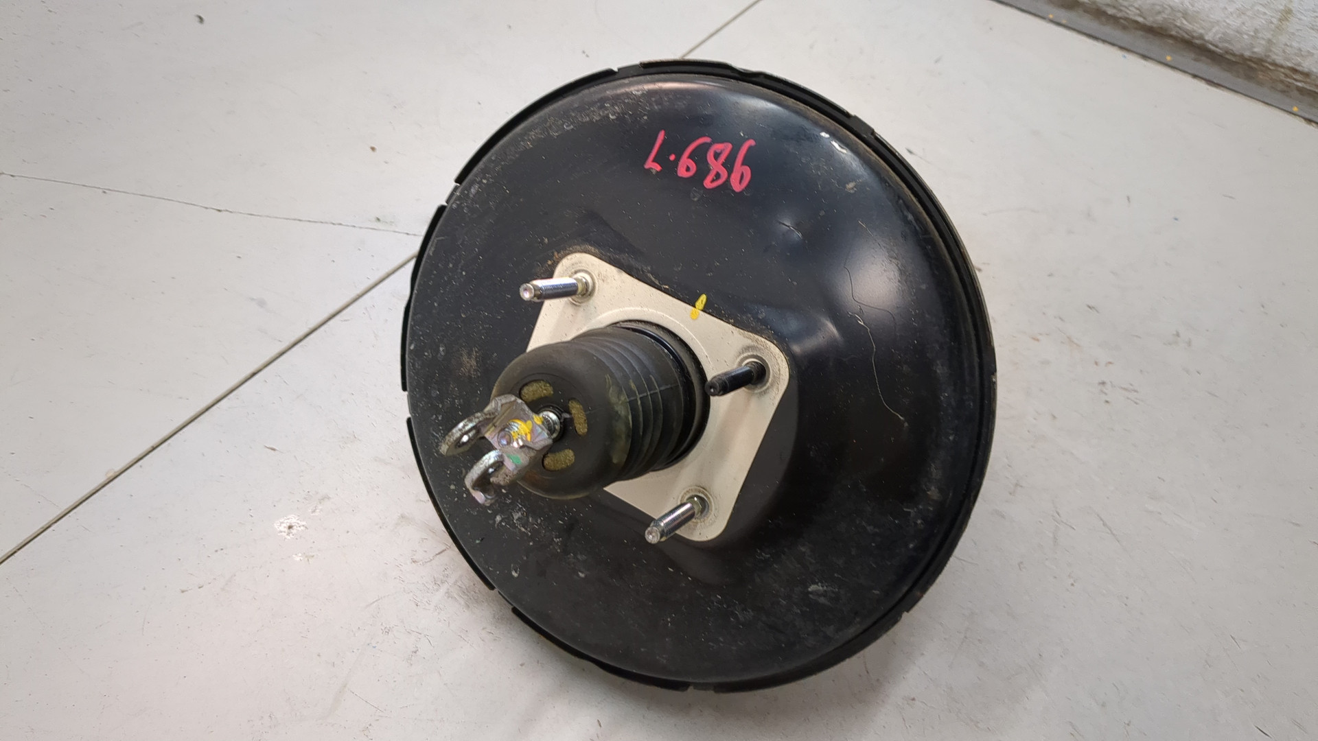 Цилиндр тормозной главный