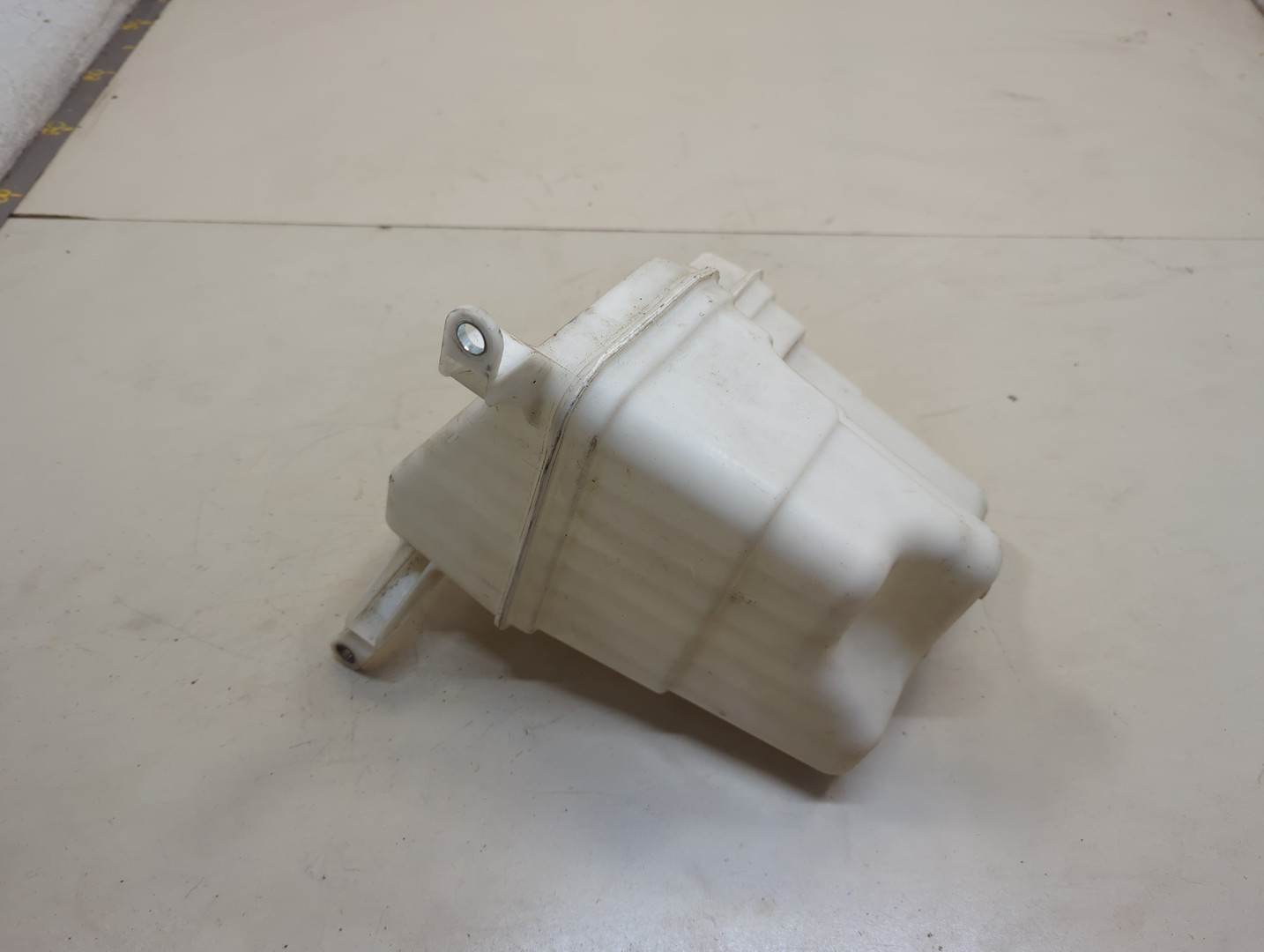 Резонатор воздушного фильтра