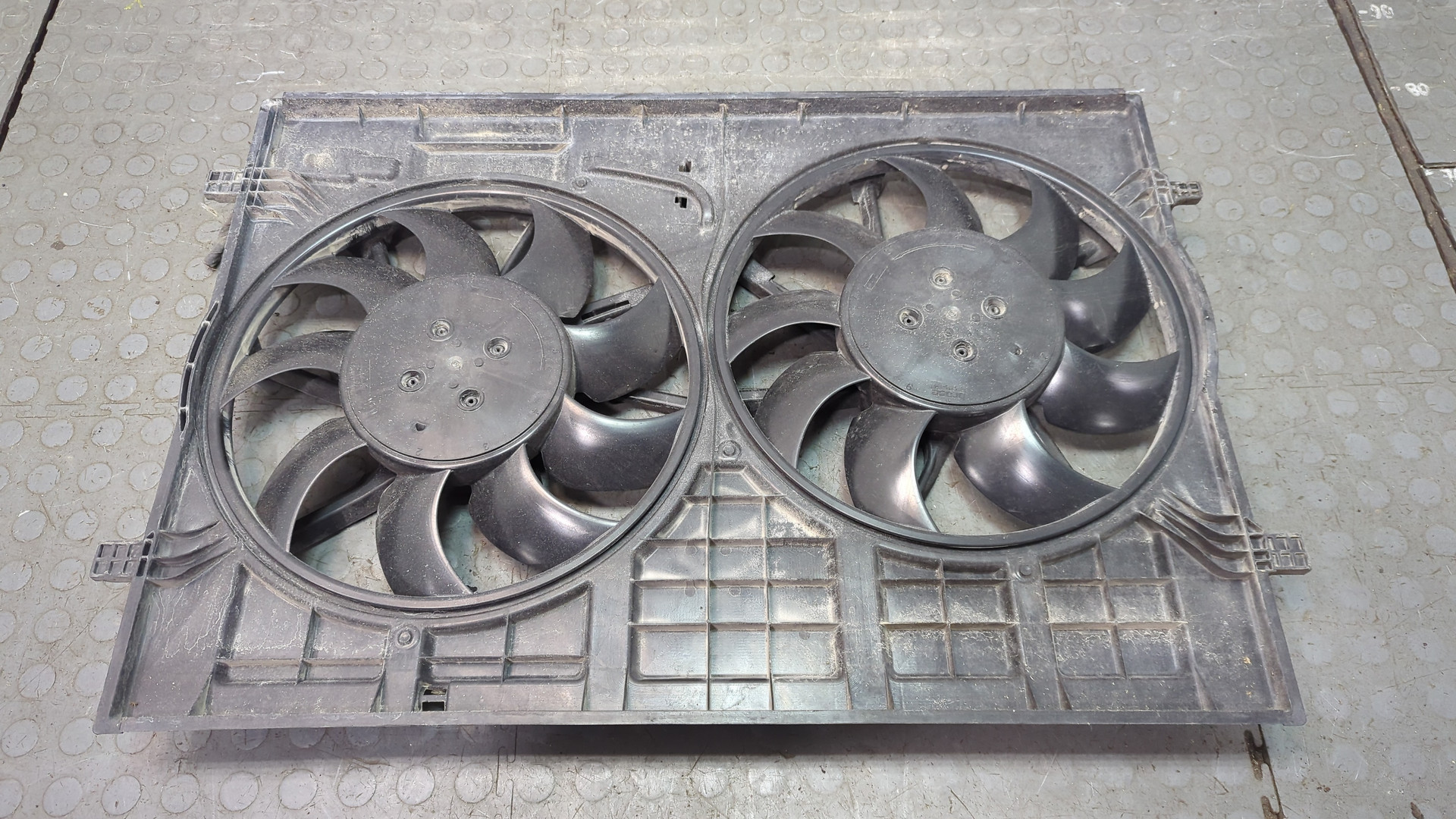 Вентилятор радиатора