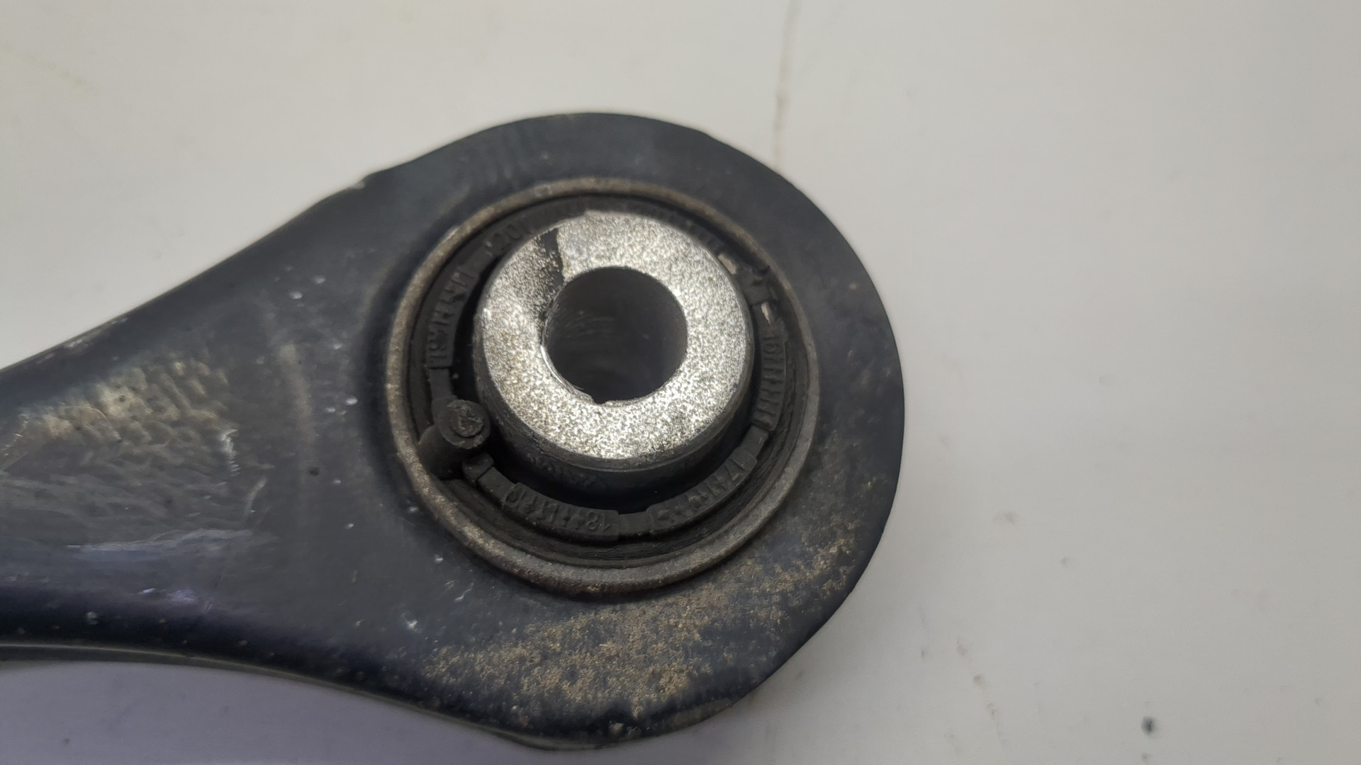 Рычаг задний