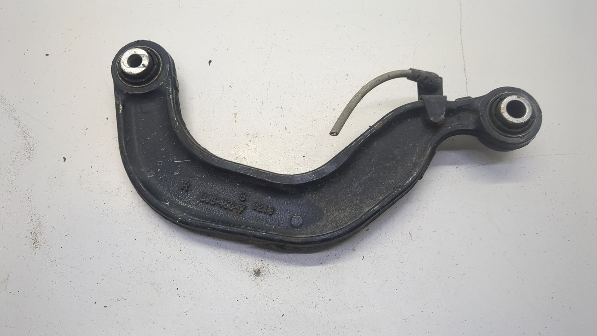 Рычаг задний правый