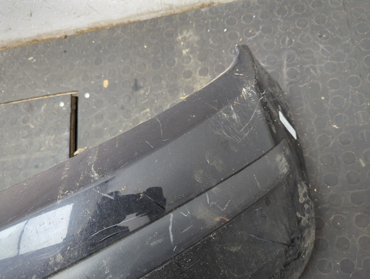 Бампер задний