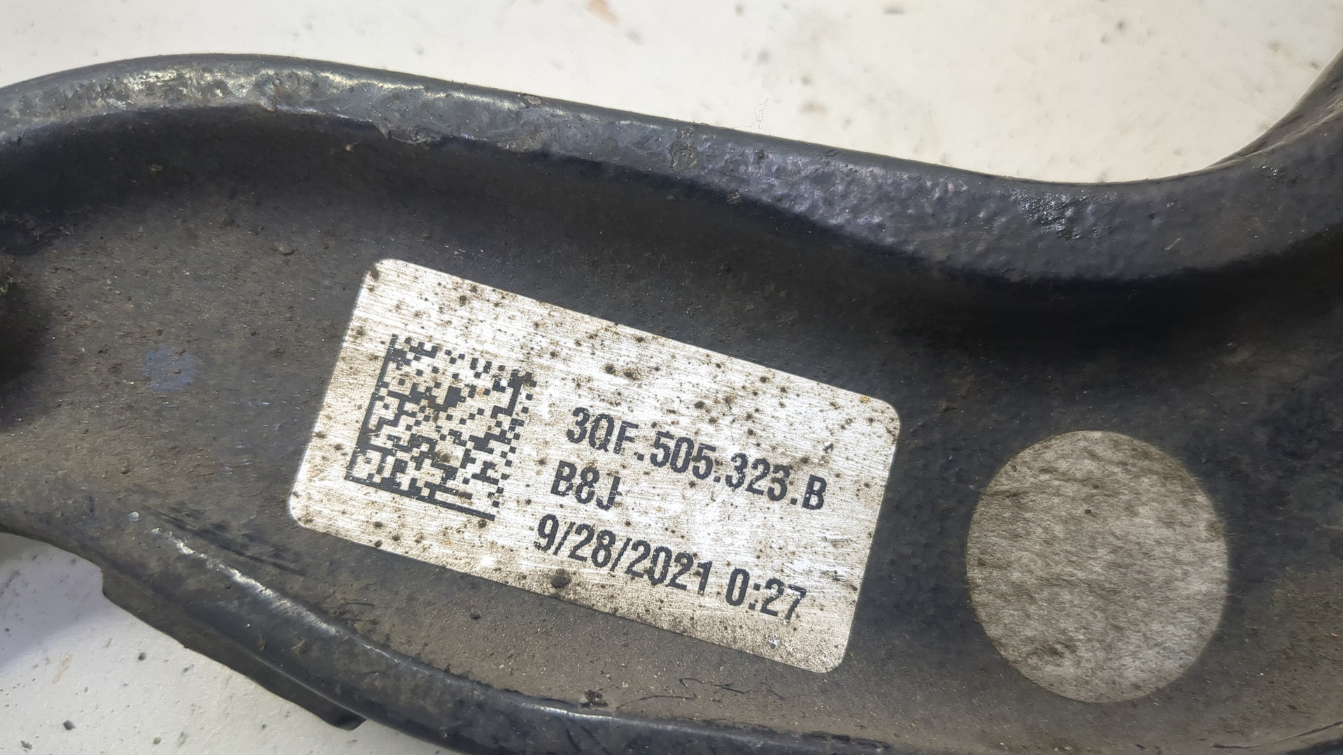 Рычаг задний левый