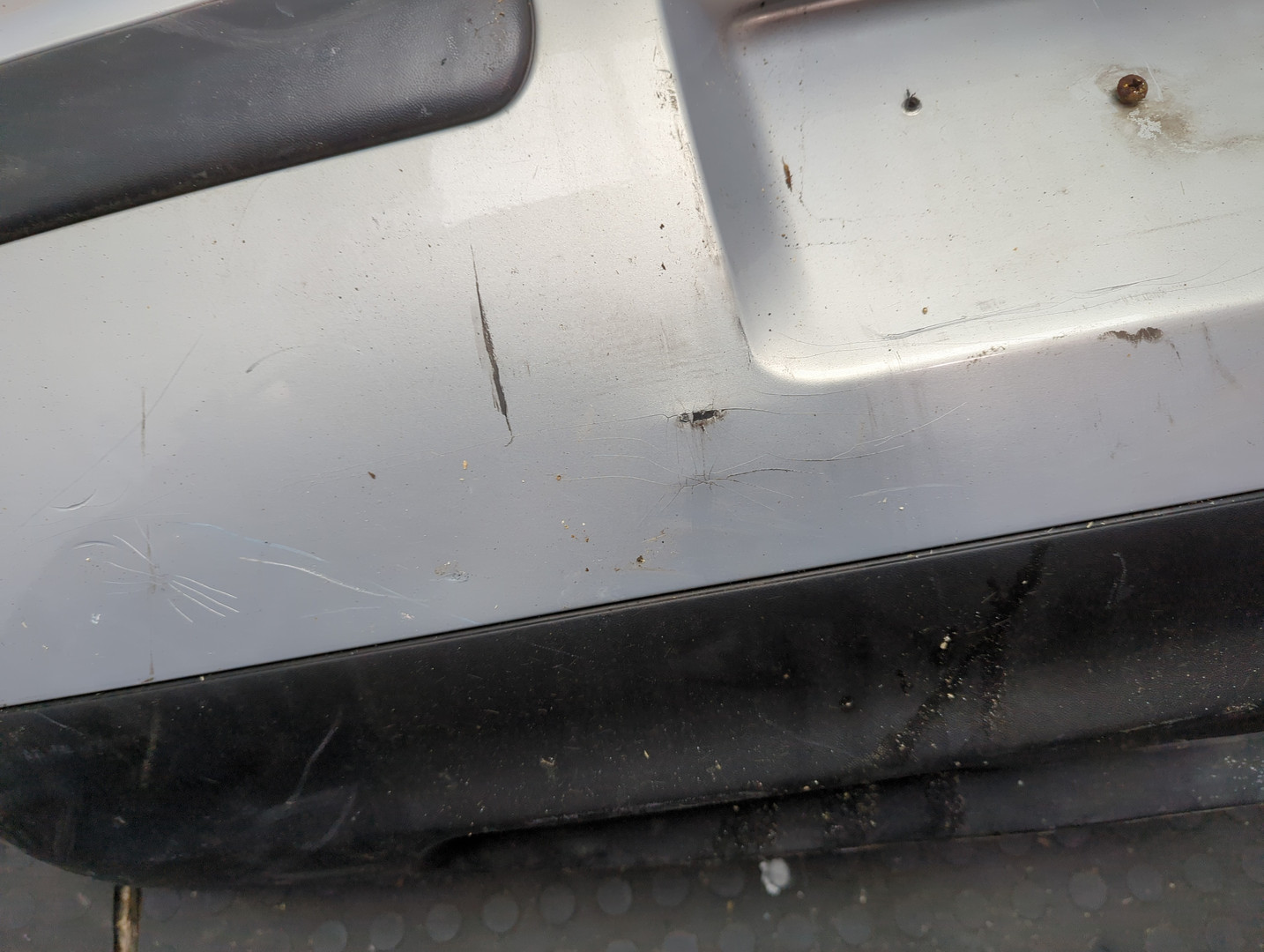 Бампер задний