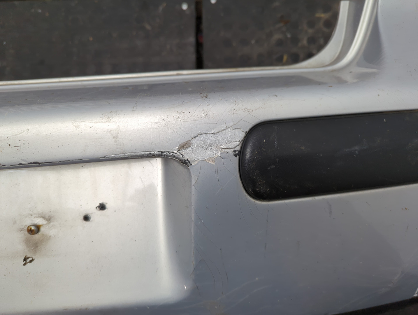 Бампер задний