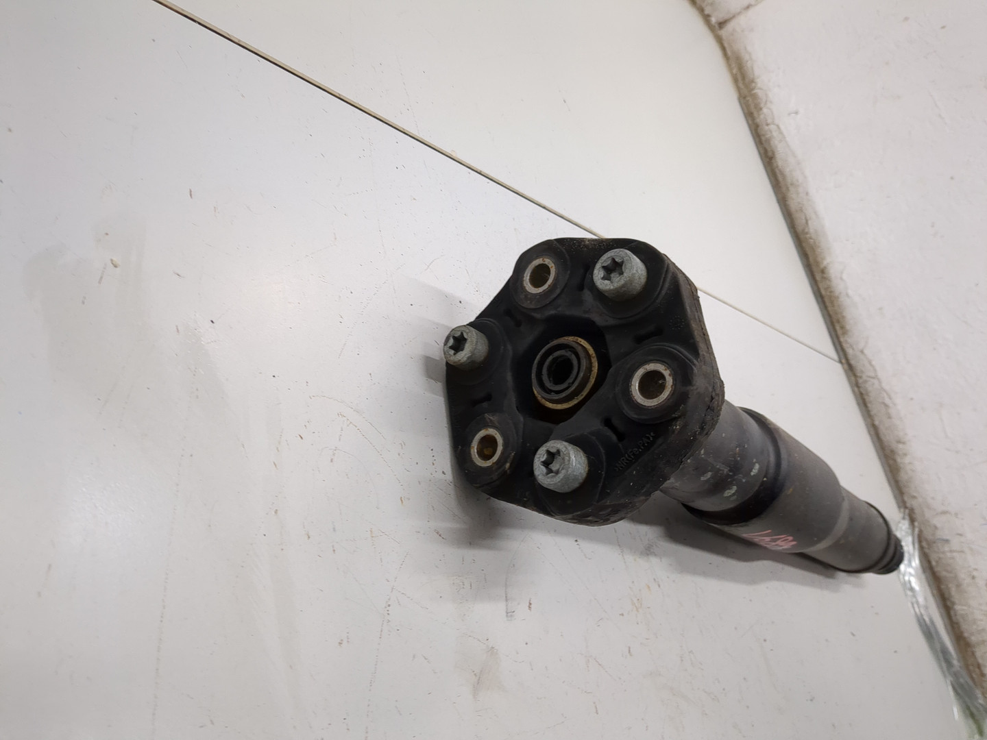 Вал карданный задний