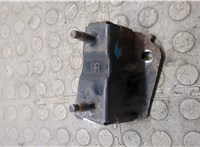 88970450 Кронштейн усилителя бампера Pontiac Vibe 1 2002-2008 20811689 #4