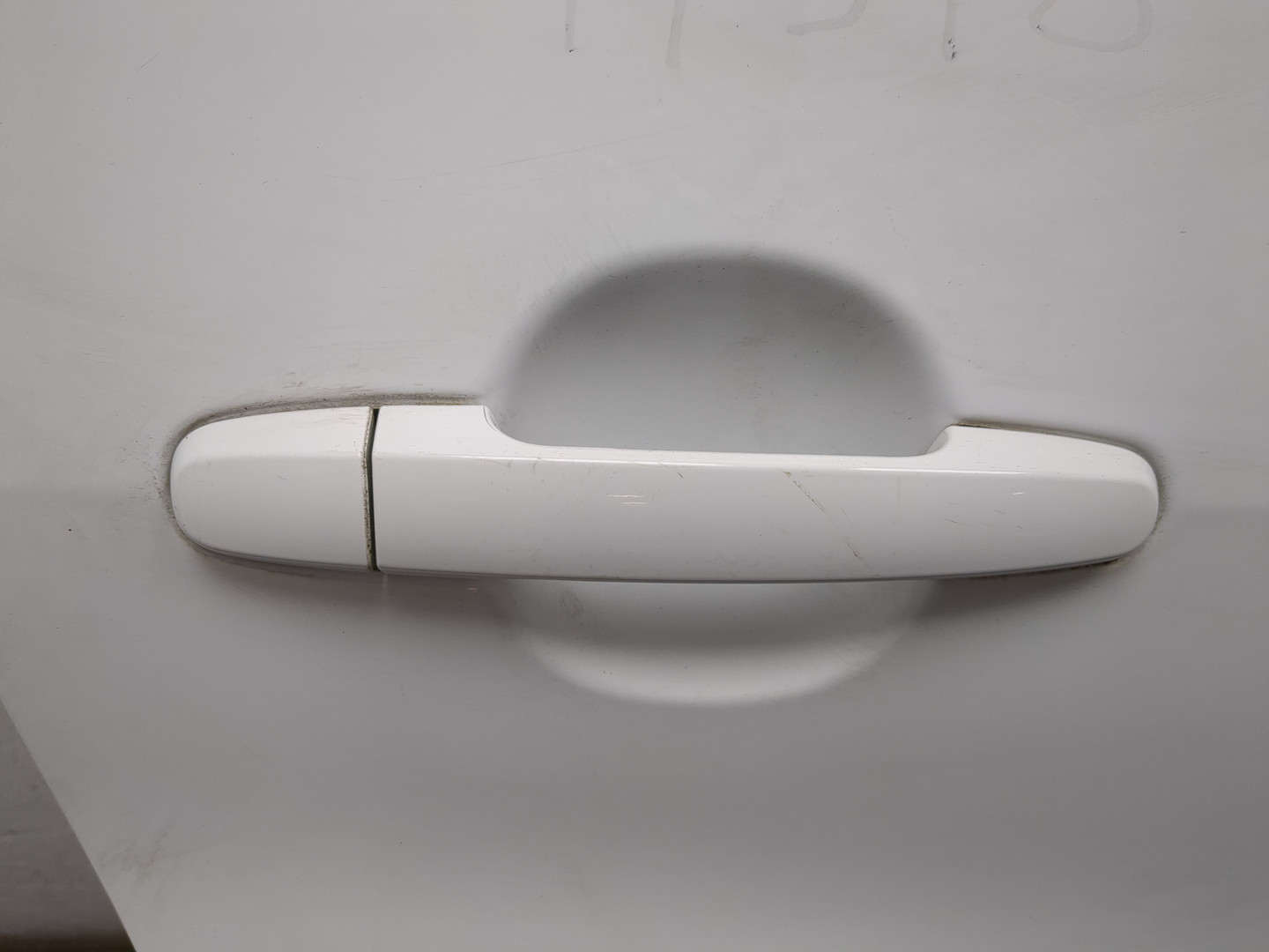 Дверь задняя правая