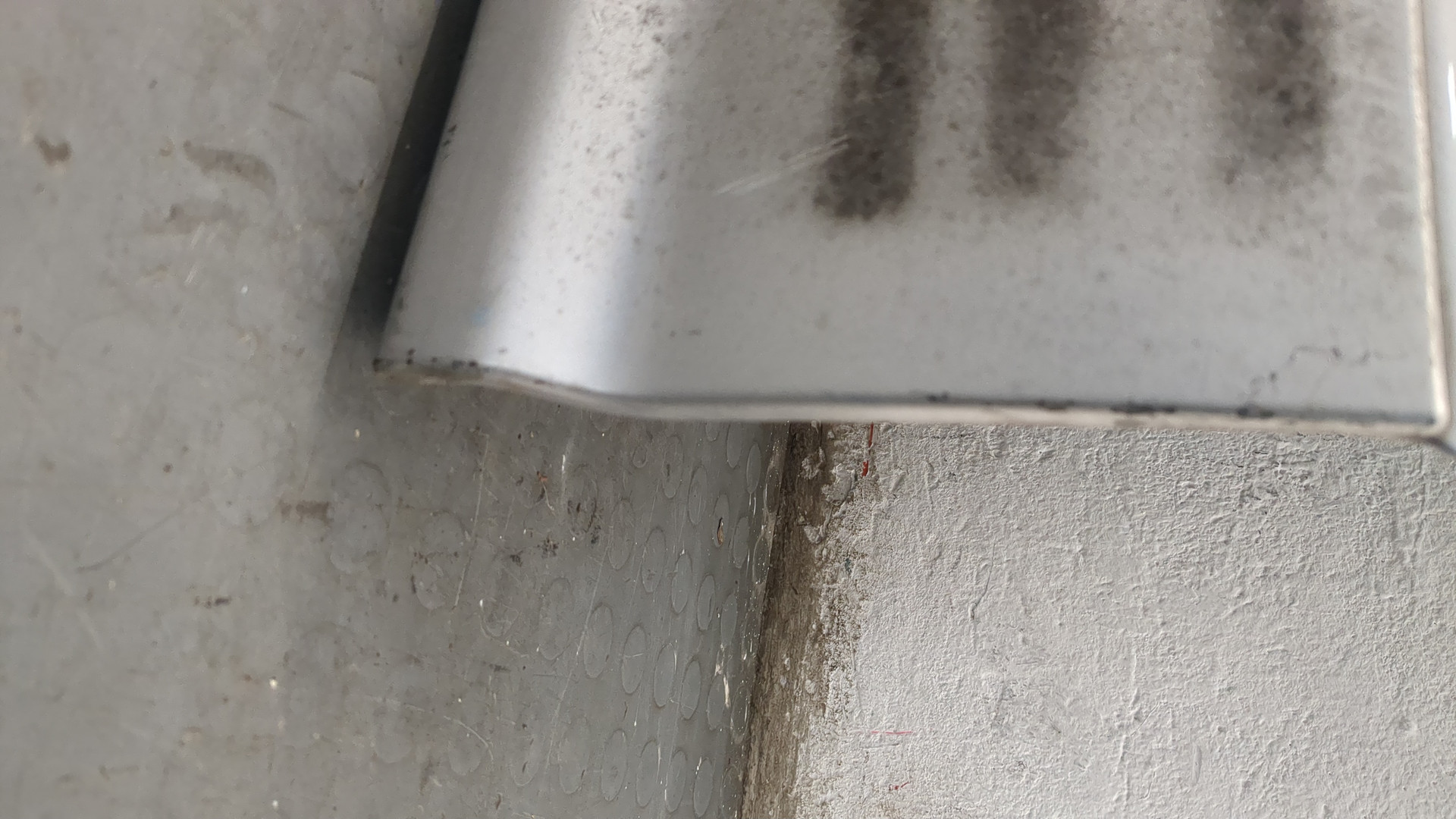 Дверь передняя левая