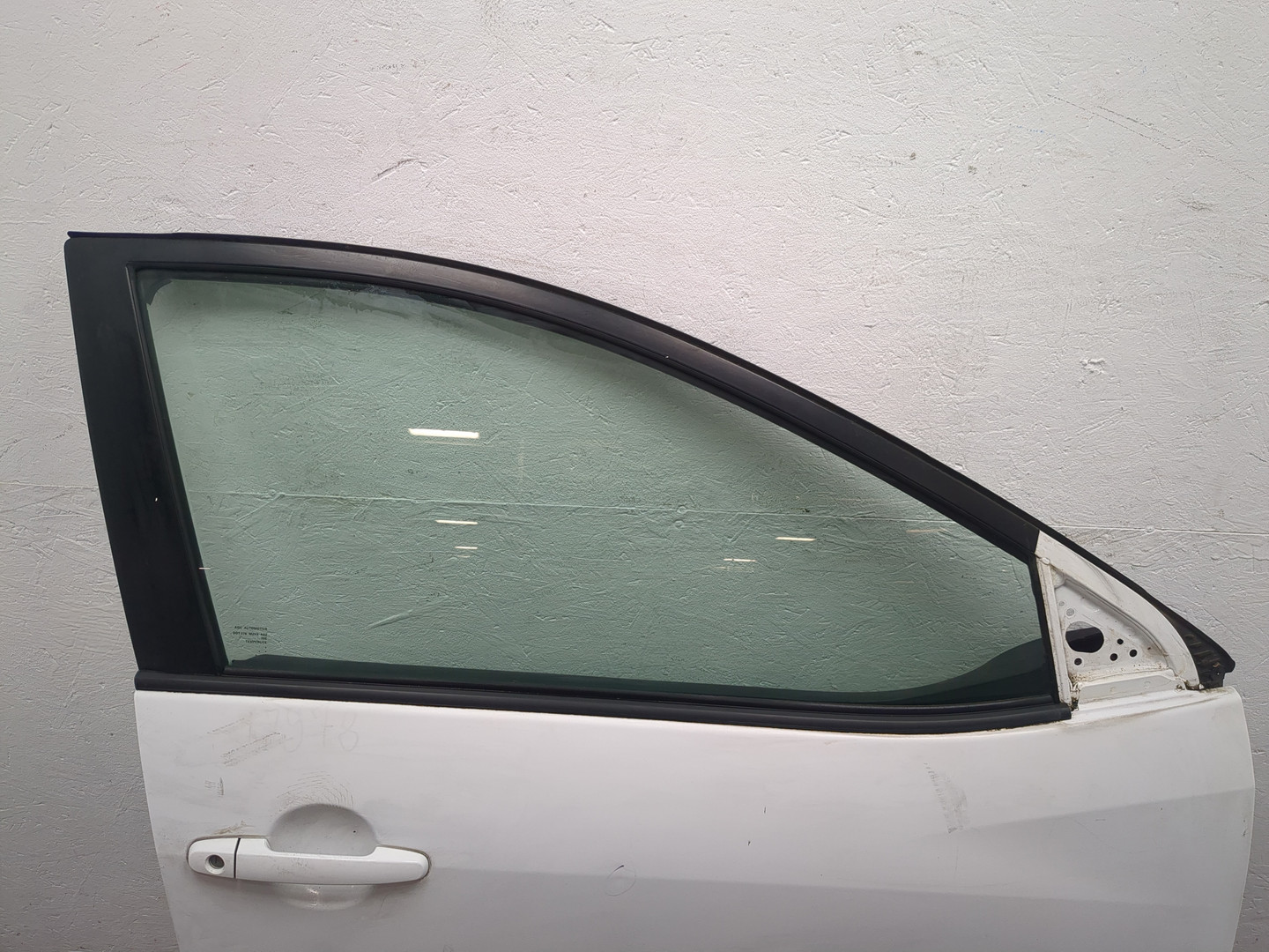 Дверь передняя правая