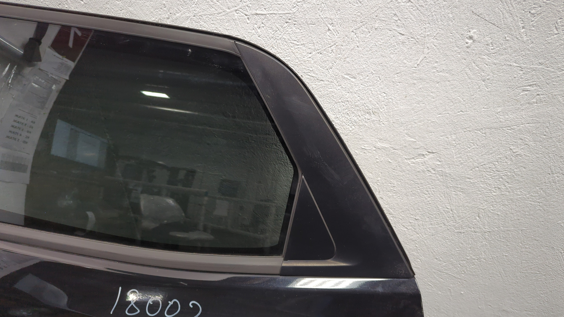 Дверь задняя левая