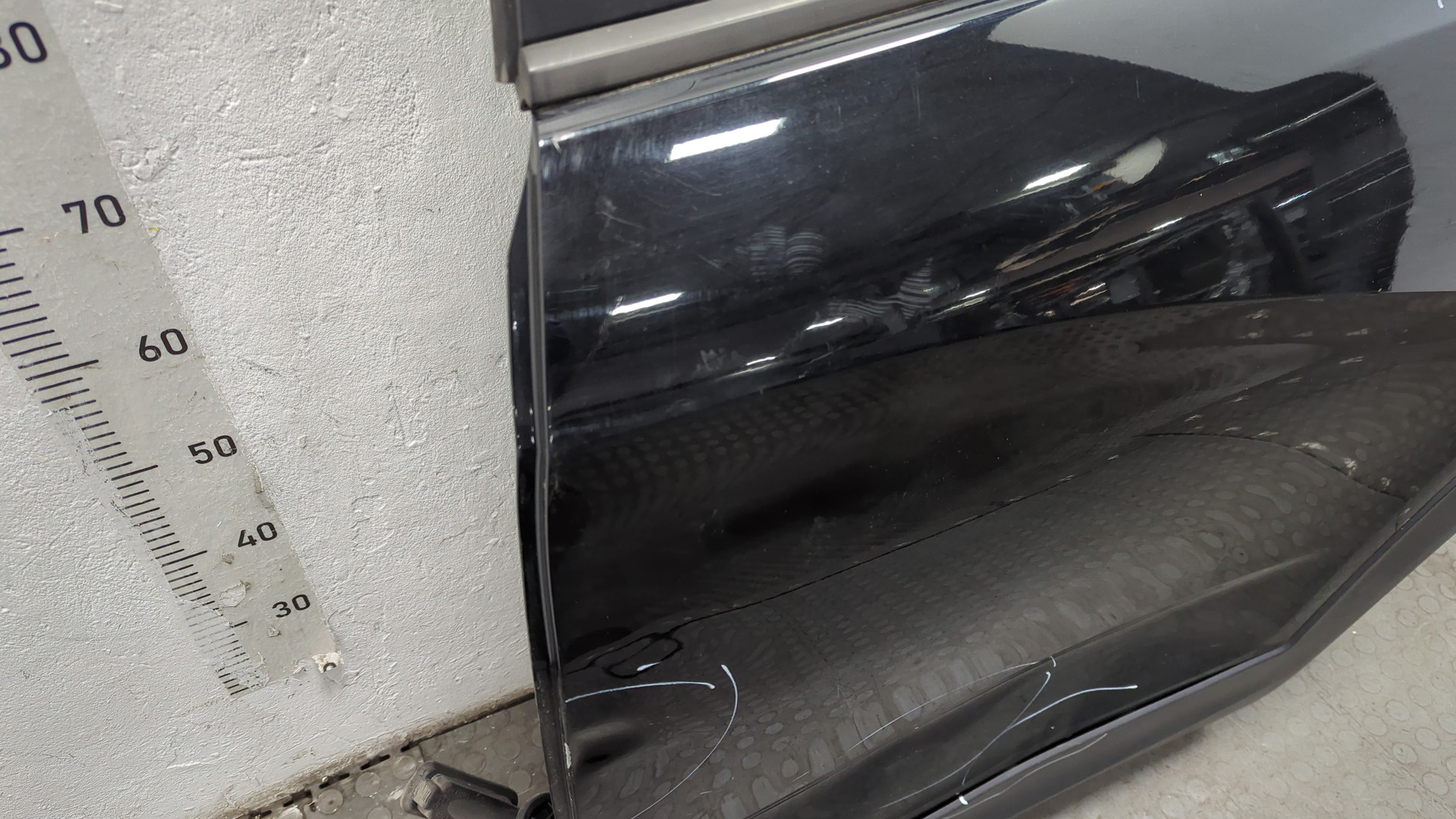 Дверь задняя левая