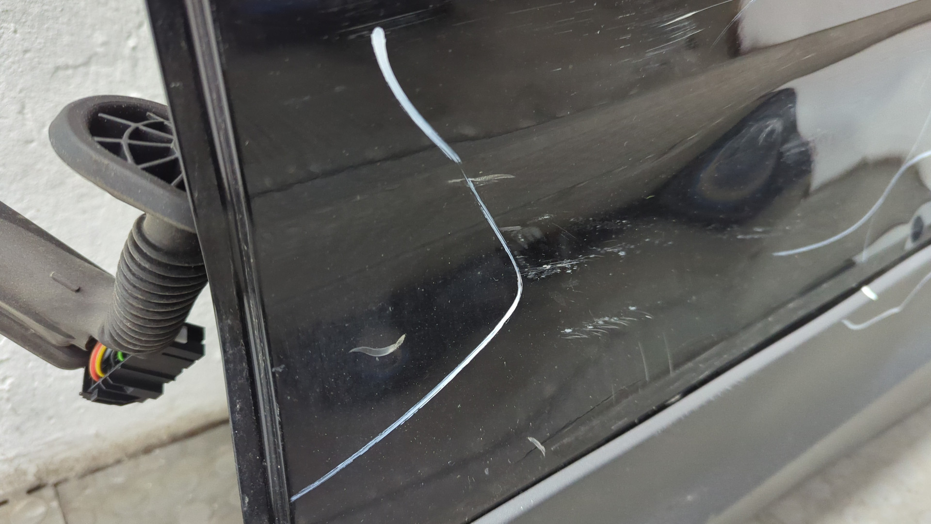 Дверь задняя левая