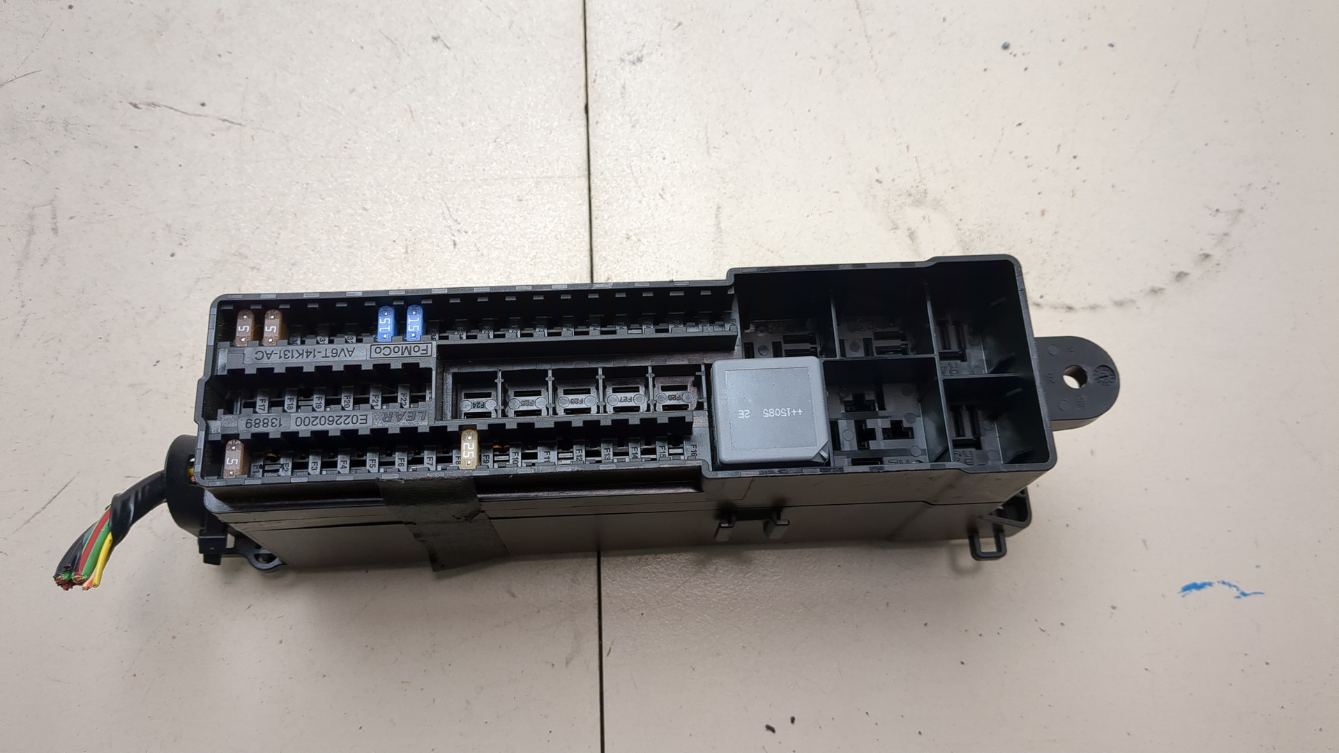 Блок предохранителей