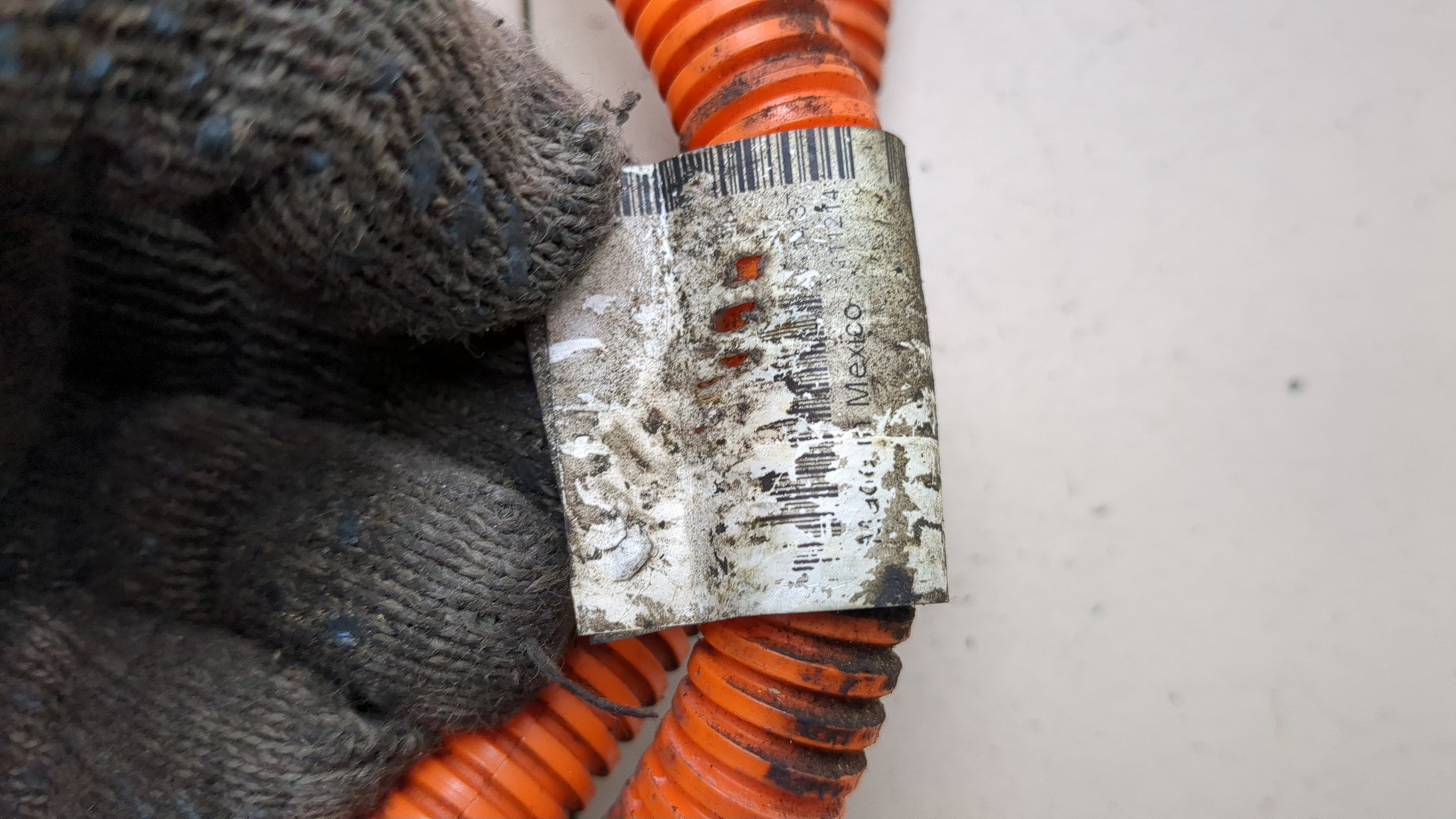 Провод высокого напряжения