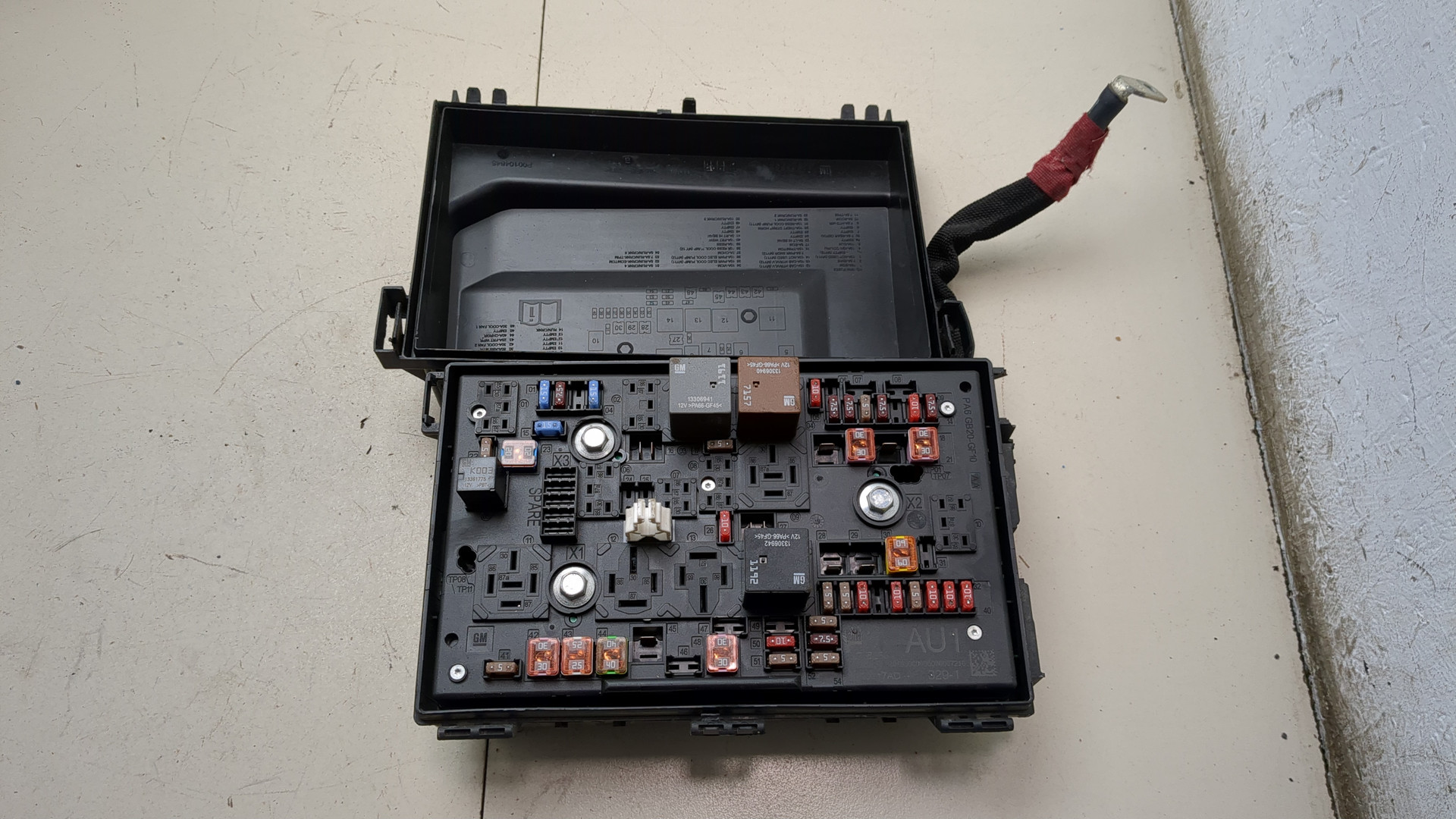 Блок предохранителей