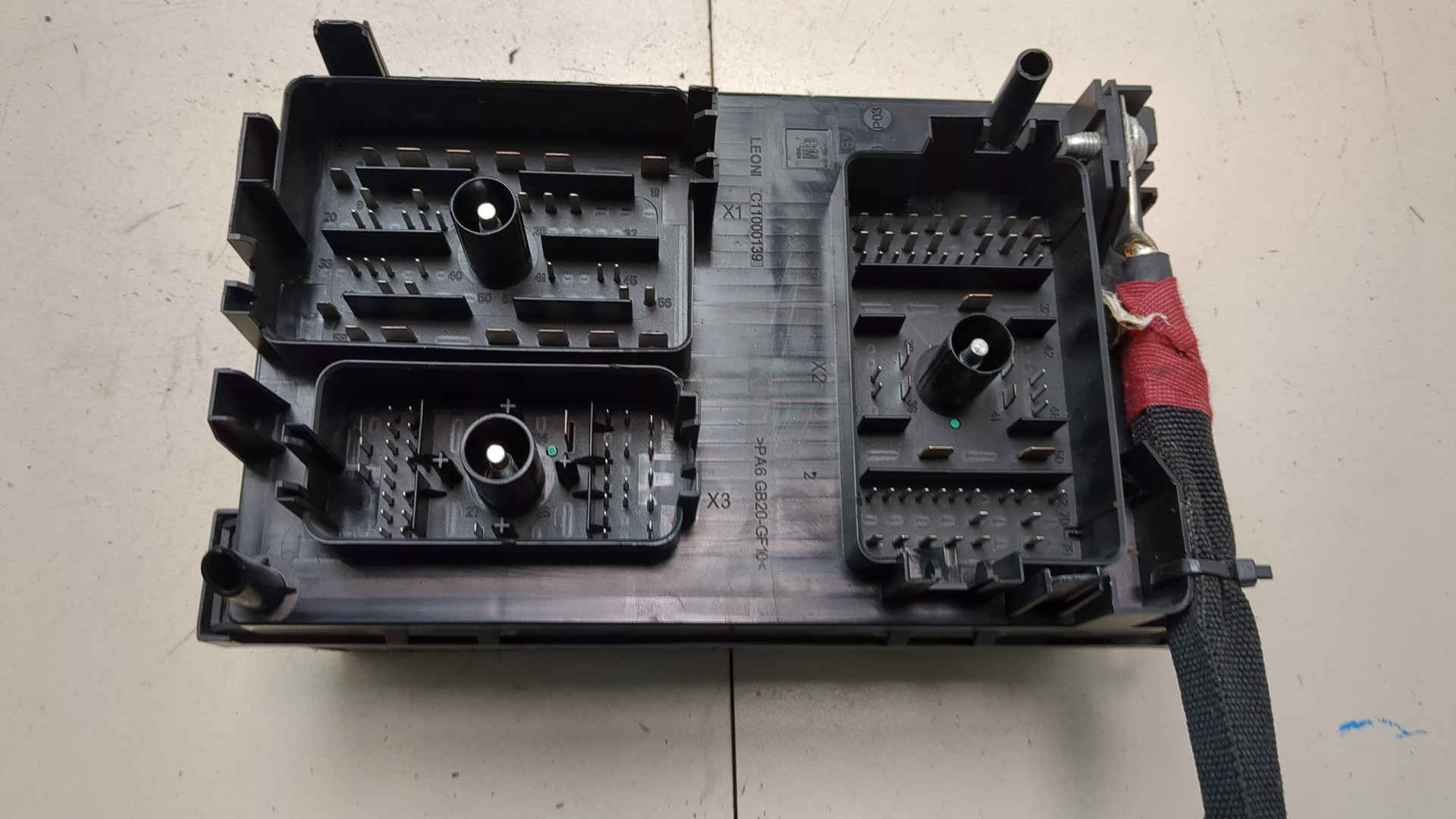 Блок предохранителей