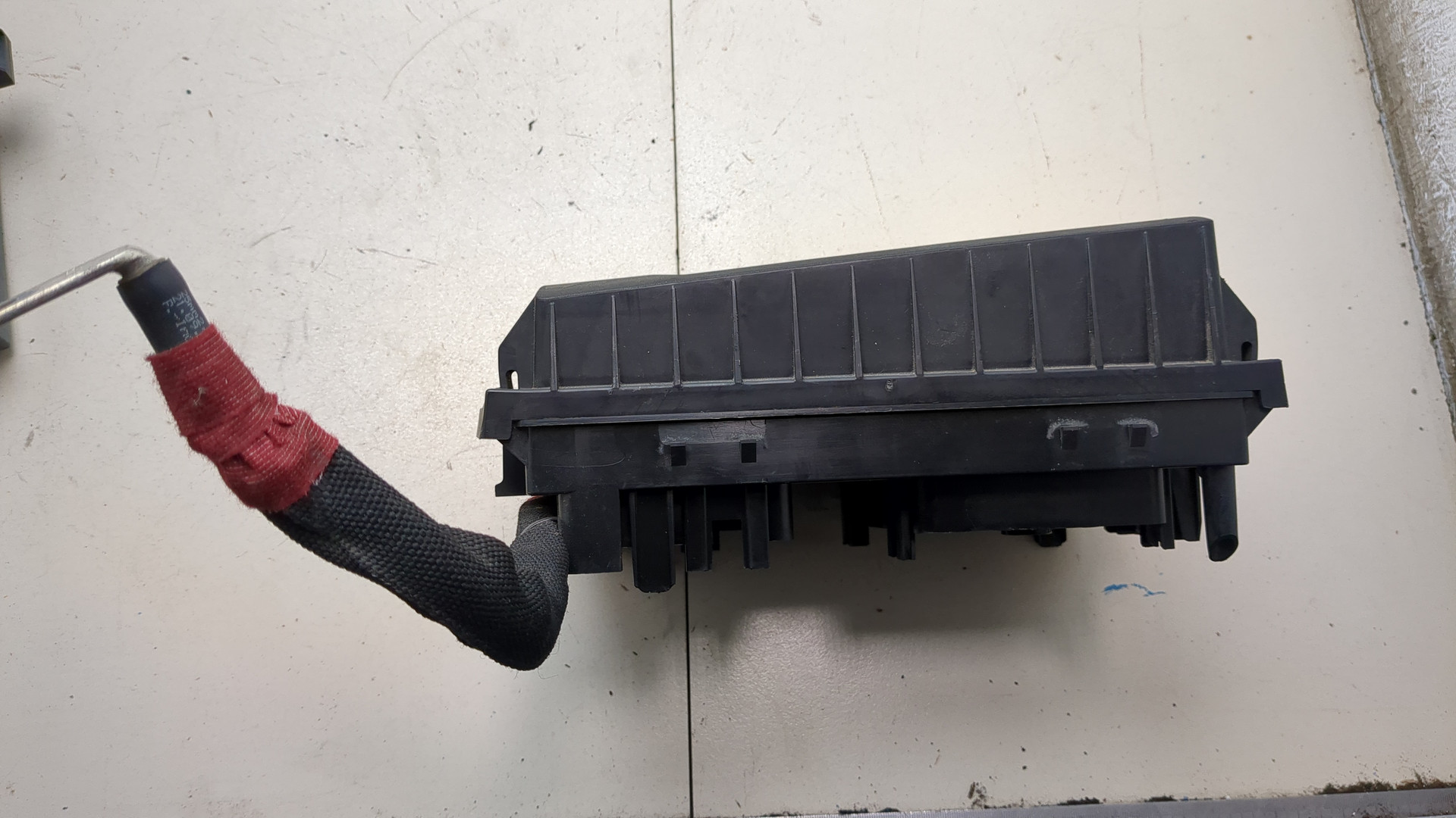 Блок предохранителей