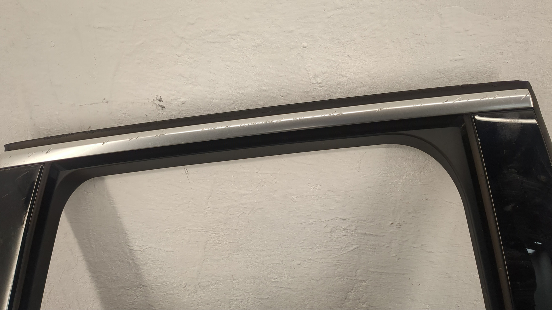 Дверь задняя правая