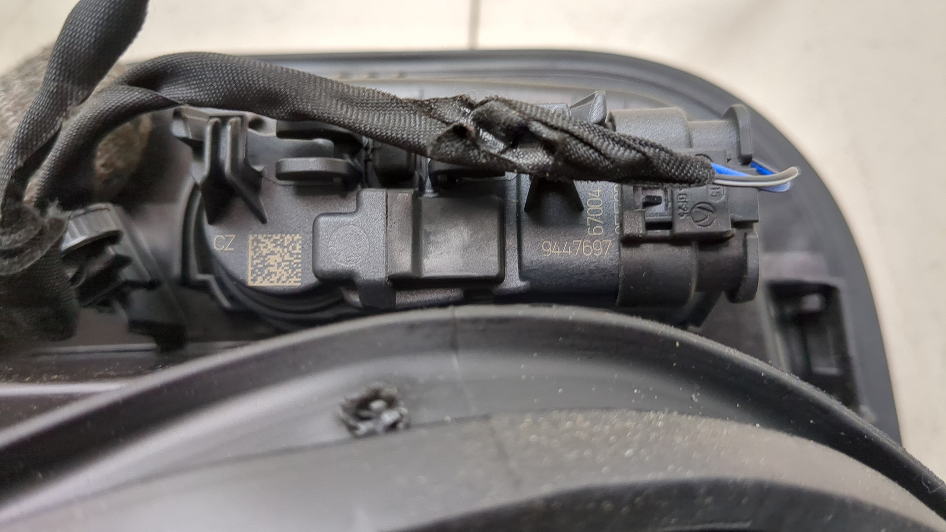 Лючок бензобака