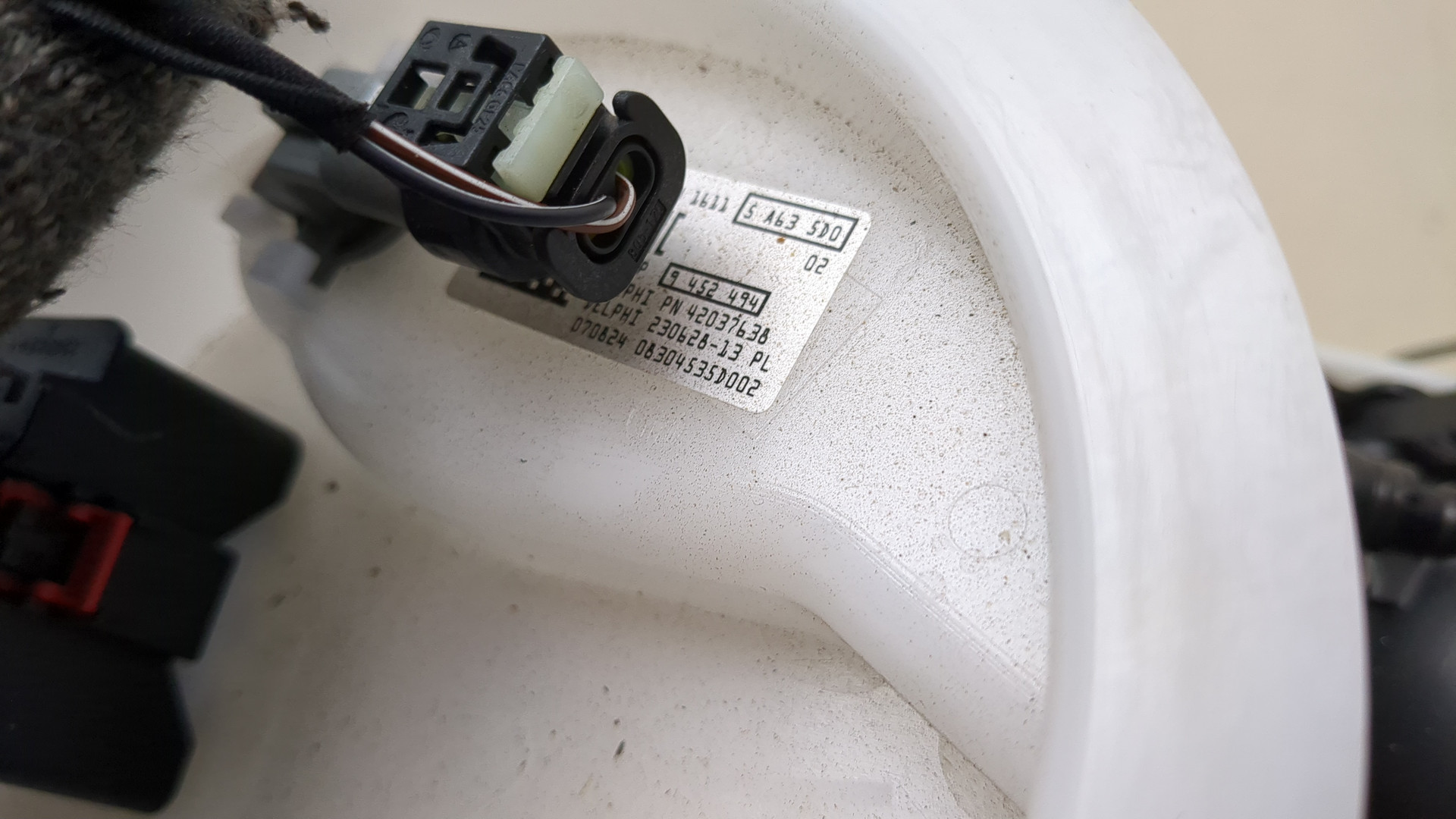 Насос топливный электрический