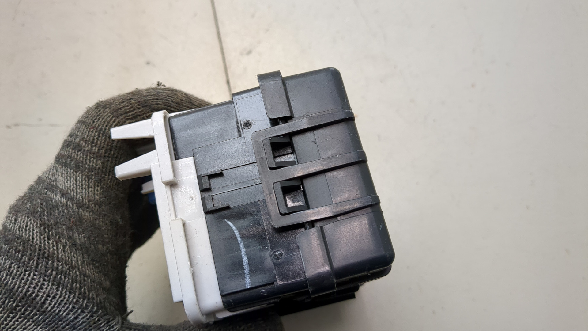 Блок предохранителей