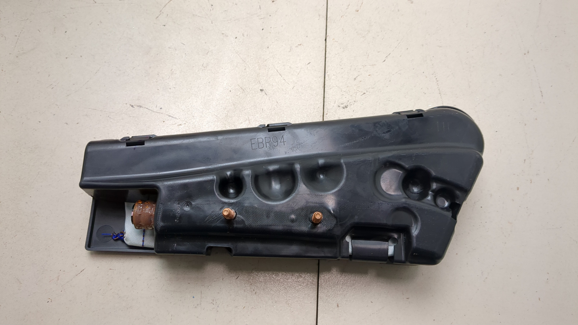 Подушка безопасности боковая (в сиденье)