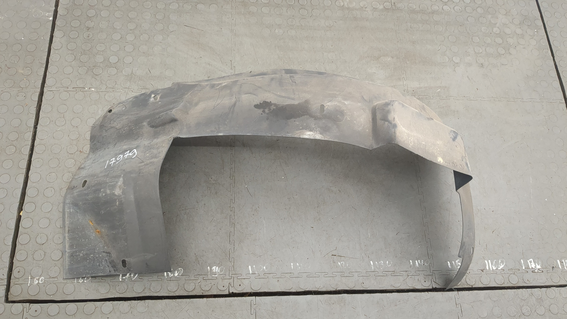 Локер передний левый