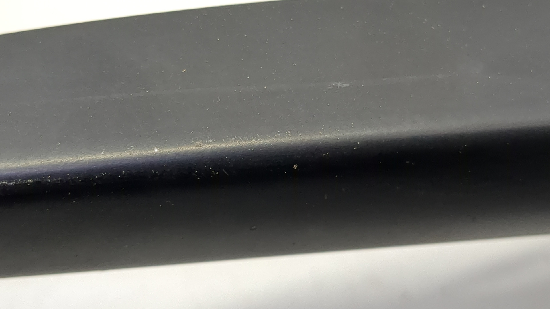 Поводок стеклоочистителя передний левый